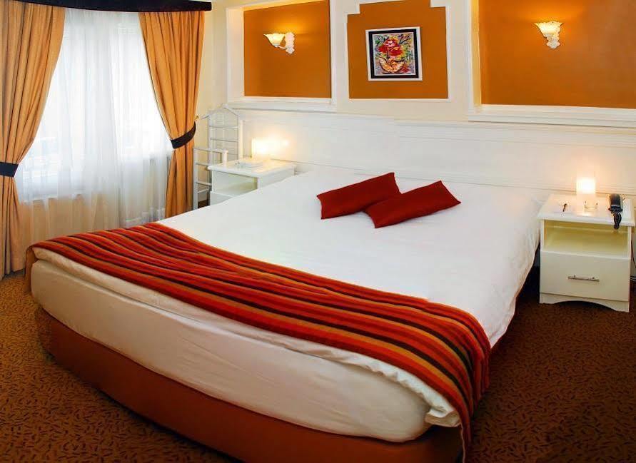 La Palace Suites Sisli Istambul Extérieur photo