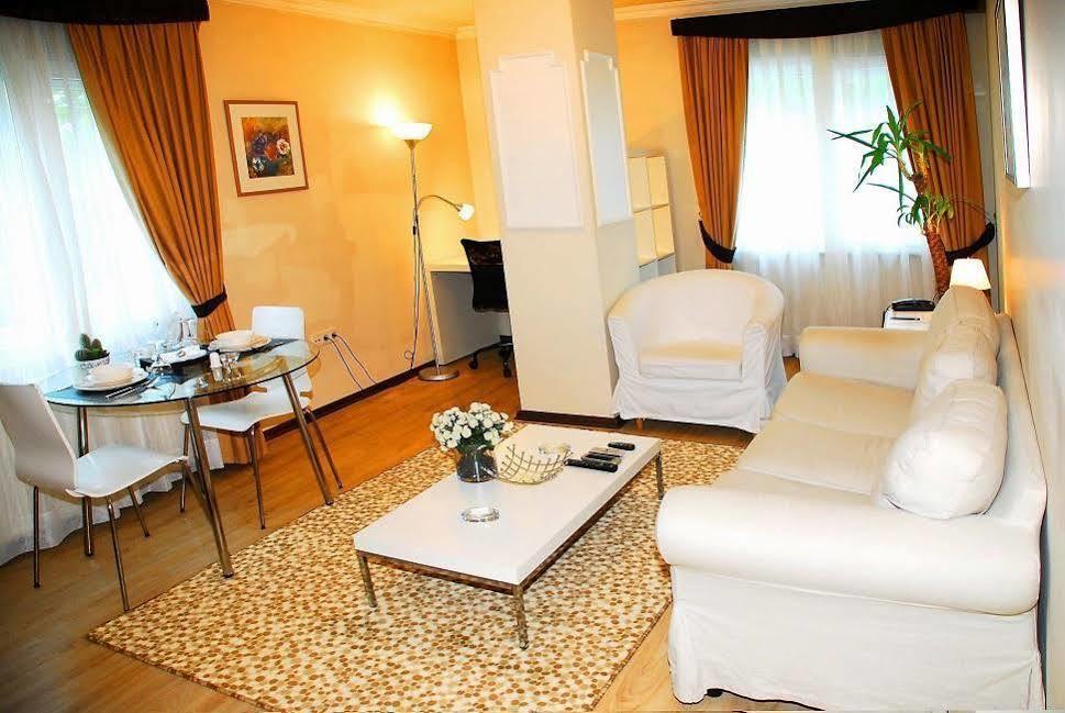 La Palace Suites Sisli Istambul Extérieur photo