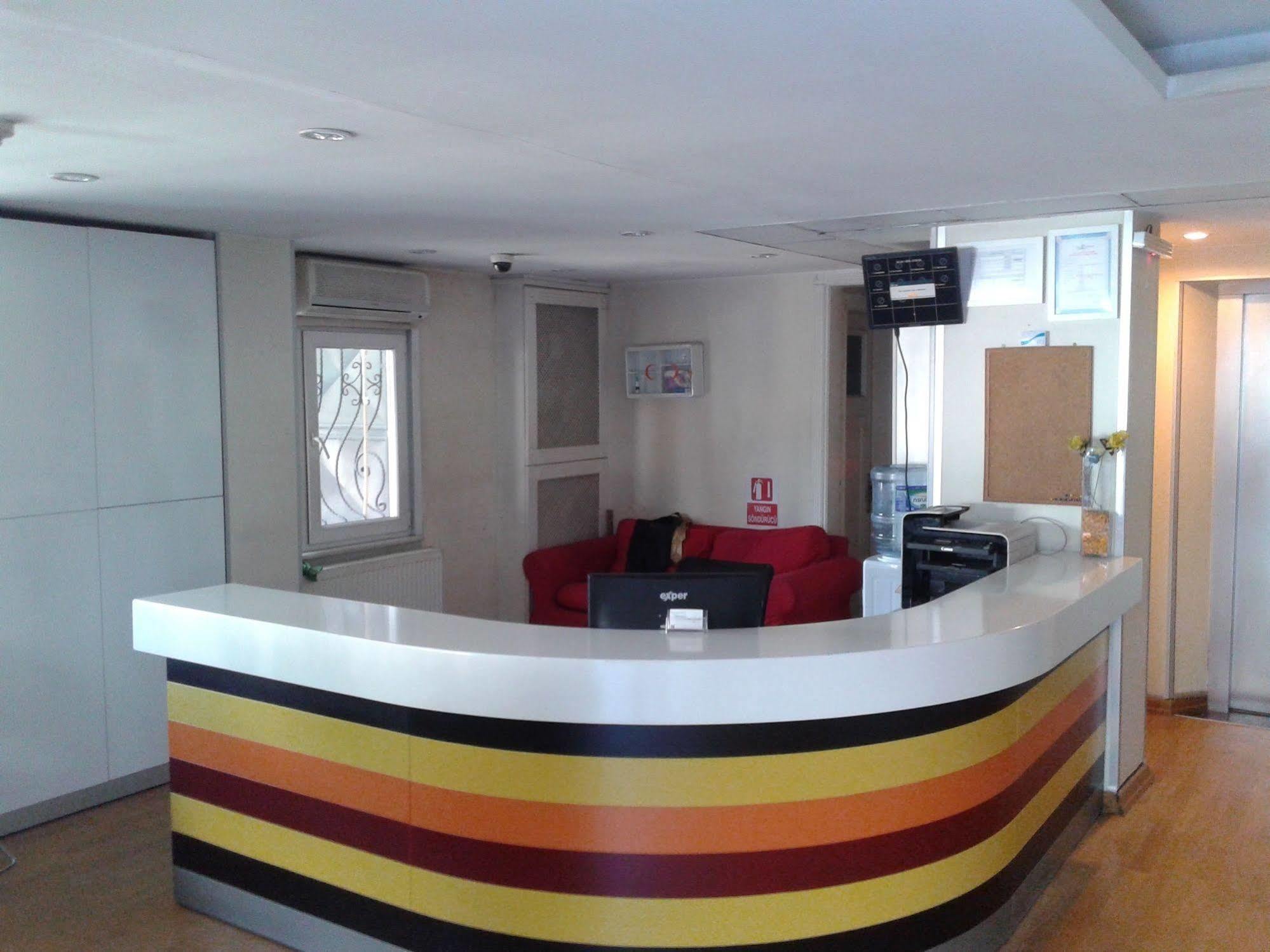 La Palace Suites Sisli Istambul Extérieur photo