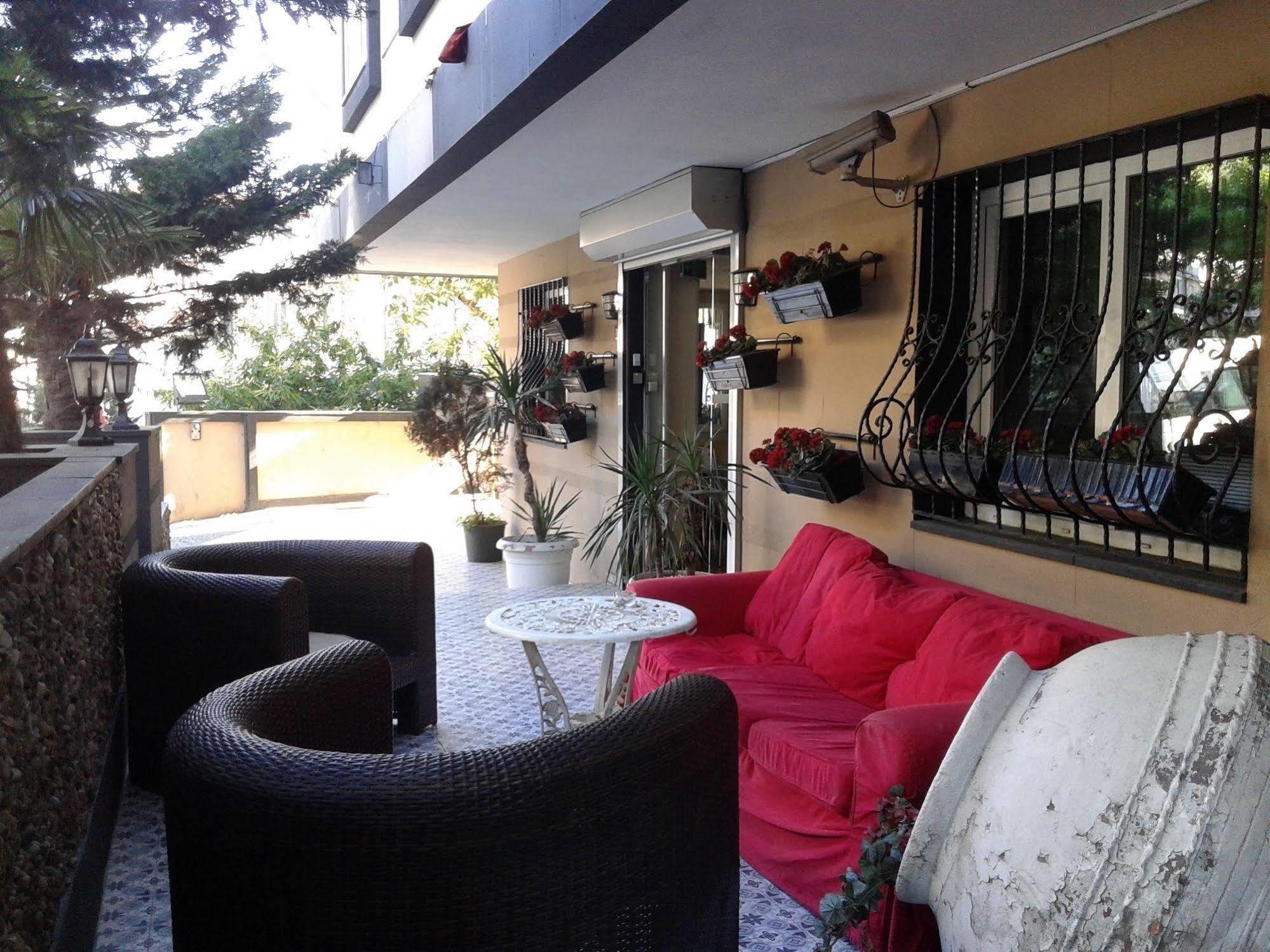 La Palace Suites Sisli Istambul Extérieur photo